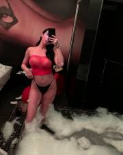 JOVENCITA MERY MASAJISTA MUY COMPLETA