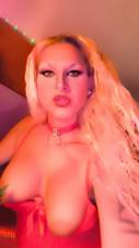 Pide tu sesión con ama lady Victoria