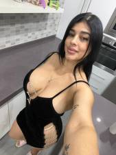 VEN A FOLLAR MIS GRANDES TETAS Y CHORREAME TODA TU LECHITA