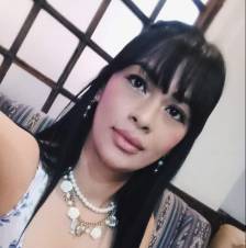 EXOTICA Y COMPLACIENTE GUARRILLA LATINA