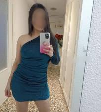 HERMOSA PELINEGRA CUERVO SEXY