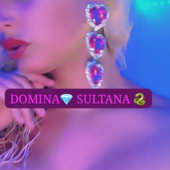 Reina Sultana domina BDSM ABDL