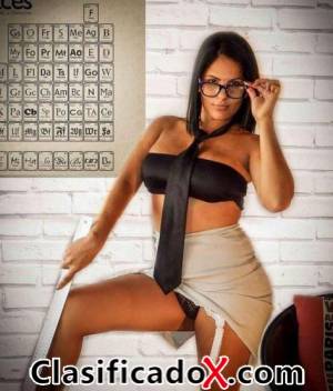 PROFESORA MORBOSA ME FOLLAS?