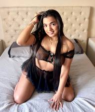 SARA  dulce, cariñosa, espectacular ARRECIFE