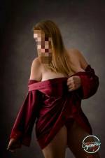 VICTORIA CARIÑOLA Y MUY SENSUAL
