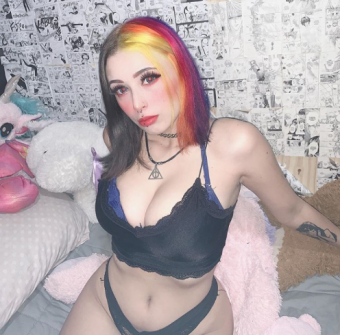 videollamada con muchos juguetes