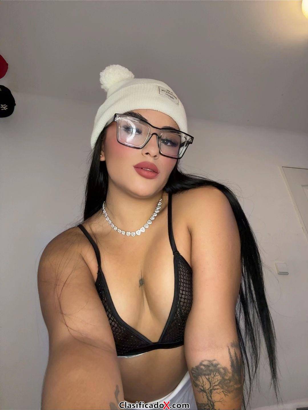 Apetitosa chica muy complaciente con ganitas de follar MIA