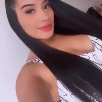 VALENTINA JOVEN ARDIENTE Y COMPLACIENTE