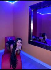 MI NOMBRE ES NINA Y MI SENSUALIDAD DE HARA PERDER LA CORDURA.