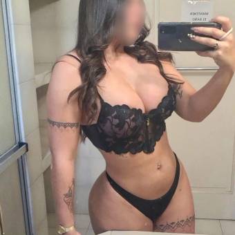 Soy uCARLA mujer de Lujo con curvas hermosas solo para ti