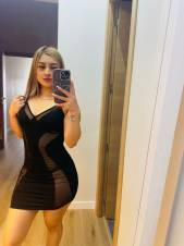 UNA CHICA DIVERTIDA MAS CARIÑOSA -