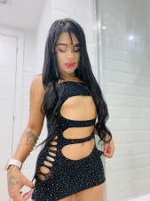 Si buscas alguien que aporte calidez y energía positiva, puedo acompañarte.