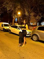 25.	Cada encuentro parece suspender el mundo alrededor.