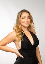 Valentina: Belleza Venezolana y Compañía Inolvidable