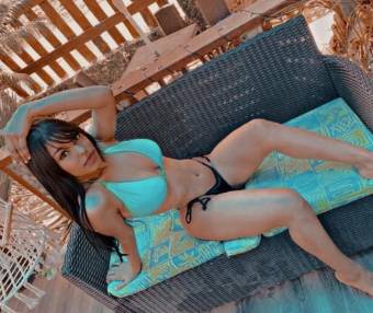 Colombiana de horas! Fiesta!