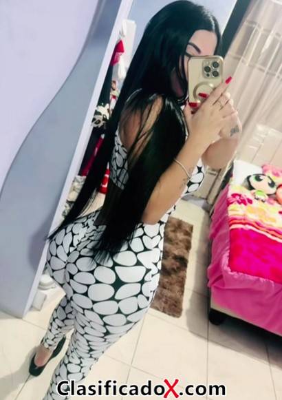 chica latina muy guapa sexy