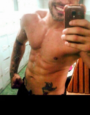 Macho dominante 100%ACTIVO