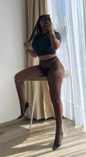 Chica gym muy guapa y caliente