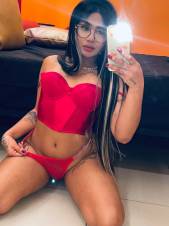 disfrutar al máximo soy cariñosa simpatica y con clase