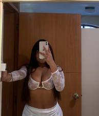 TE LA CHUPO BIEN RICO HASTA QUE TERMINES MI AMOR