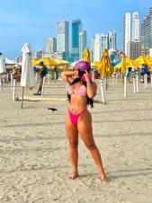 MIS ATRIBUTOS SABRAN COMPLACERTE