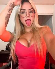 Soy una muñequita esperandote /almeria