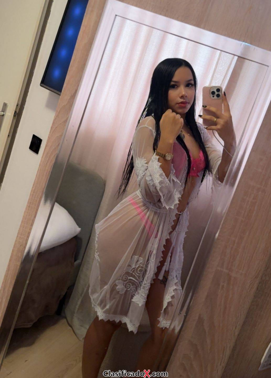 MIA, Invitación creada para gustos discretos