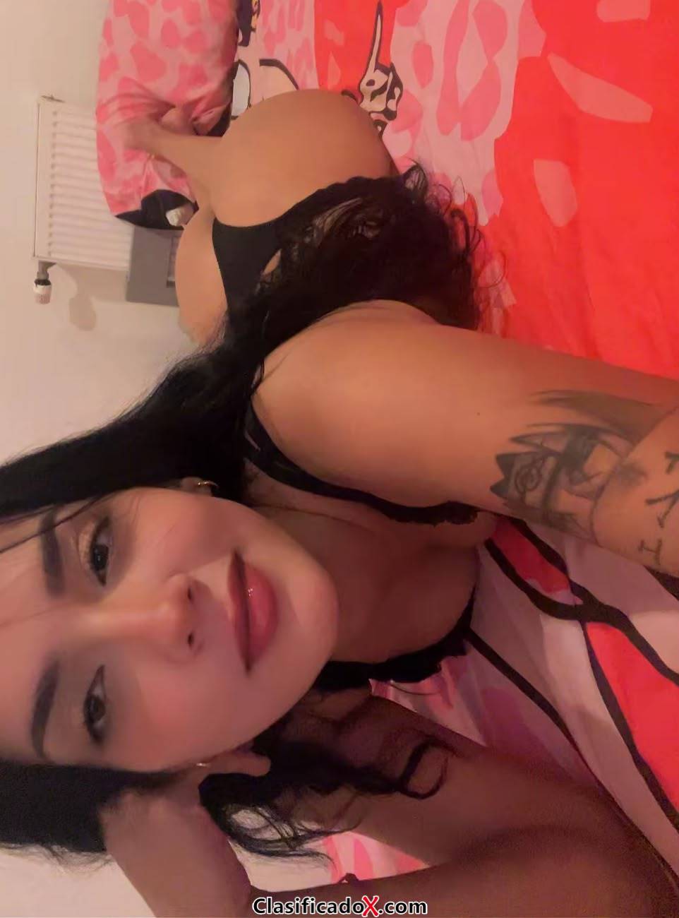 CHICA TOP POR LA ZONA