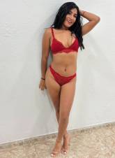 NIKOL GUAPISIMA JOVENCITA