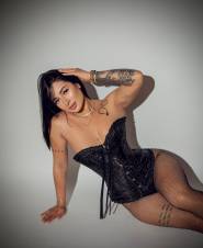 soy Cristal una colombiana deliciosa