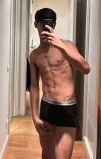 DILAN ATRACTIVO LATINO FOGOSO NOVEDAD