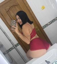 YESICA Soy la chispa que encenderá tus noches