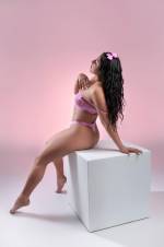 MECHELL: SEXY JOVENCITA QUE DESPIERTA TUS DESOS