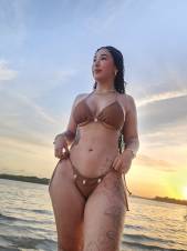 ALICE TU PERRITA CAÑERA DE 19 AÑOS