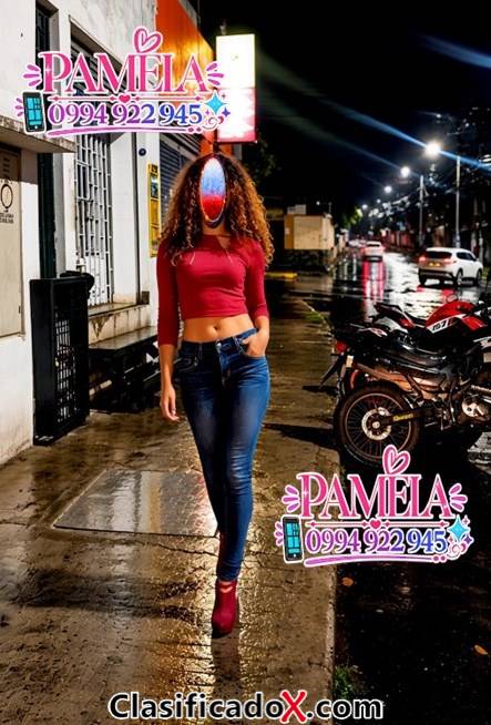 Joven, Cintura Estrecha, Piel De Seda Y La Mente Traviesa