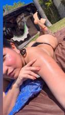 Soy Antonella ven y lame mis tetas