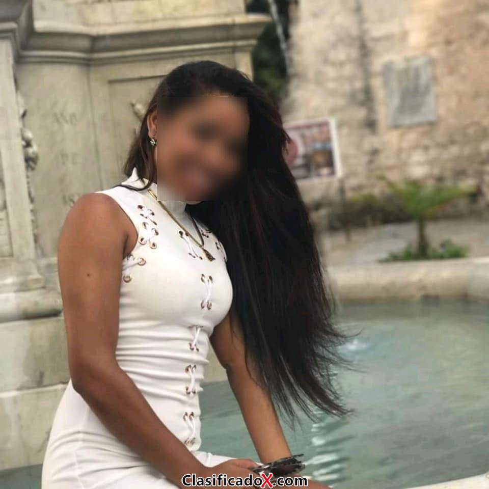 LAURA, LA MAS CALIENTE DE LA ZONA