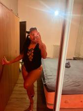 chica apasionada disponible 24 horas