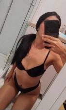 Soy Darlissa una  chica cariñosa y complaciente