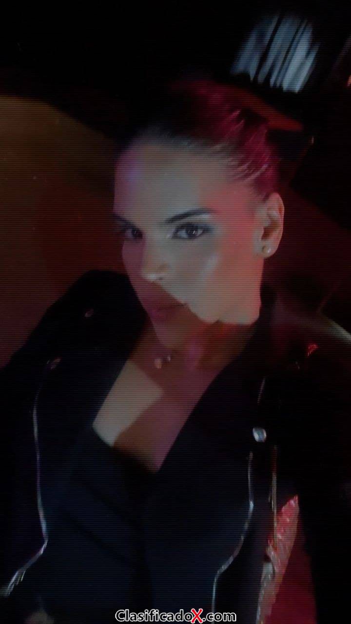 PLAYA DEL INGLES Andrea Carolina estupenda Latina TRANS toda una diva y súper dotación XXL