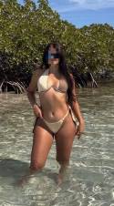 Samanta, fiestera, cariñosa y adicta a la leche