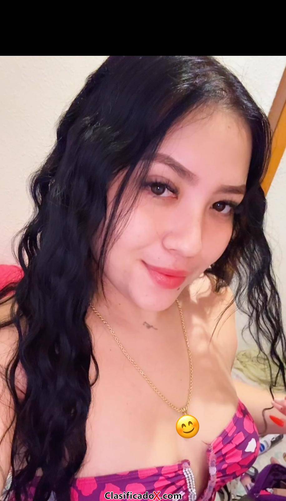 JOVENCITA MUY ANIMADA Y JUGUETONA