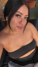 LATINA SABROSA JUGUETONA